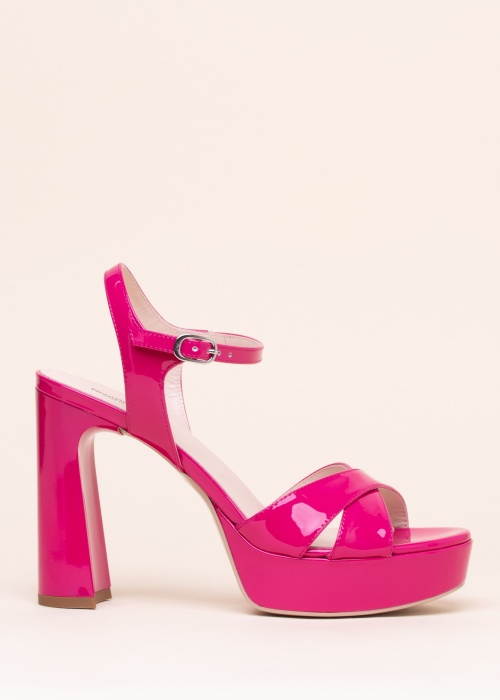 NeroGiardini basutės Latene