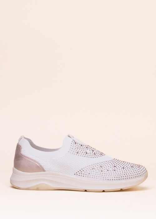 Jana laisvalaikio bateliai