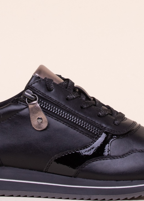 Jana laisvalaikio bateliai