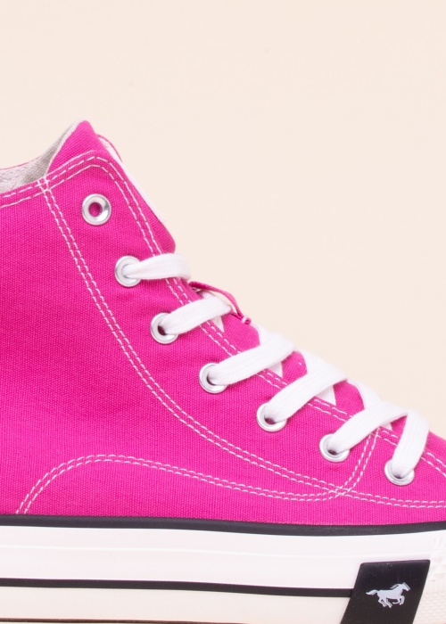 Mustang laisvalaikio batai