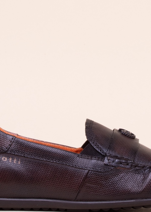 Bugatti bateliai Chilla