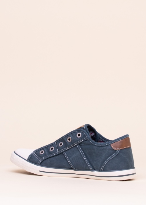 Mustang laisvalaikio batai