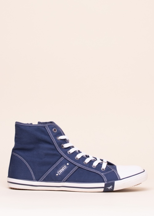 Mustang laisvalaikio batai