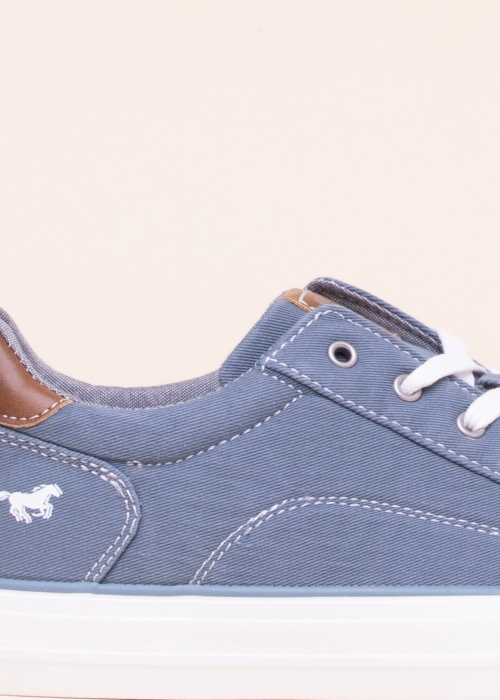 Mustang laisvalaikio batai