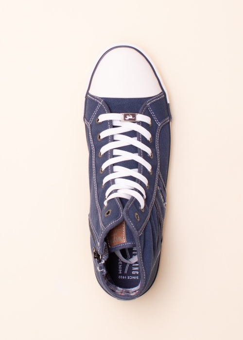 Mustang laisvalaikio batai