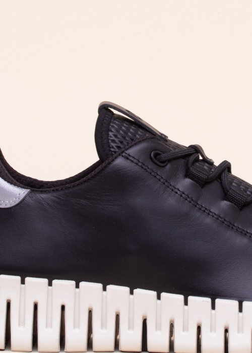 Ecco laisvalaikio bateliai Gruuv