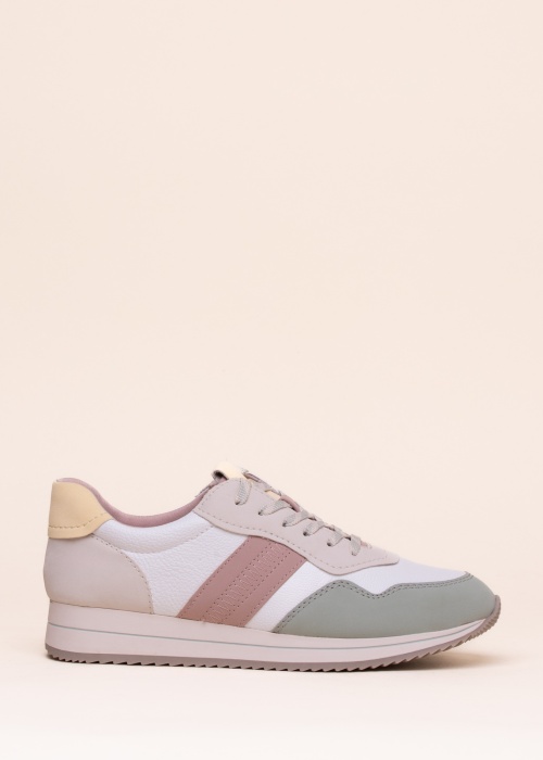 Jana laisvalaikio bateliai