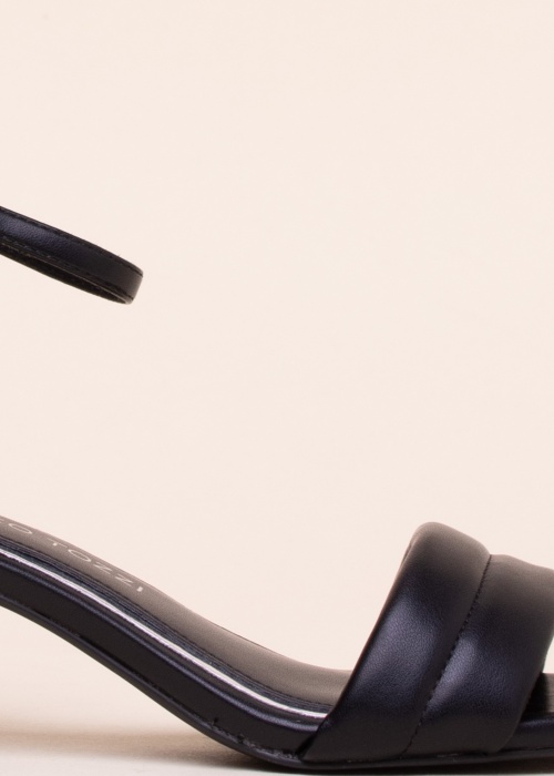 Marco Tozzi bateliai