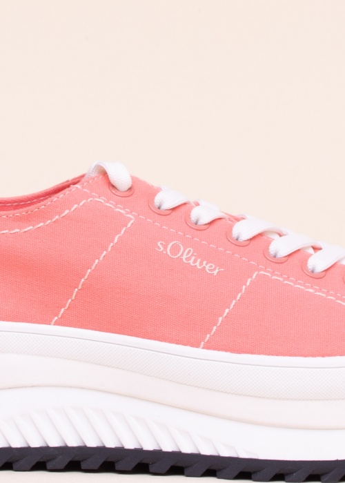 s.Oliver laisvalaikio bateliai