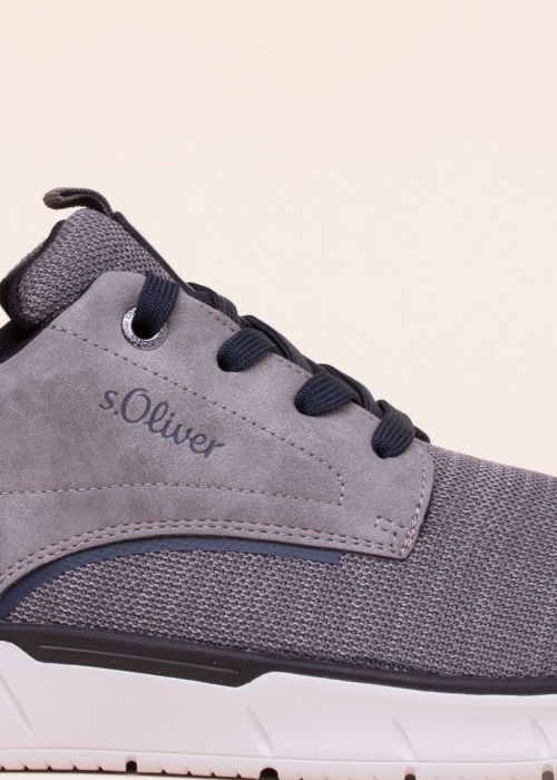 s.Oliver laisvalaikio bateliai