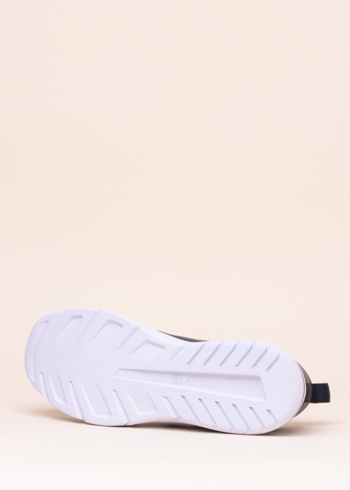 Bugatti laisvalaikio bateliai Nubola