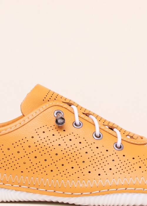 Cosmos laisvalaikio bateliai