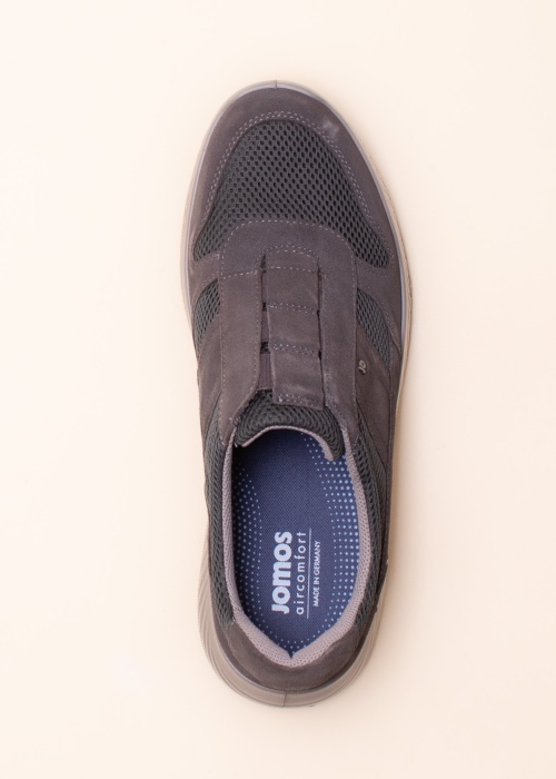 Jomos laisvalaikio bateliai