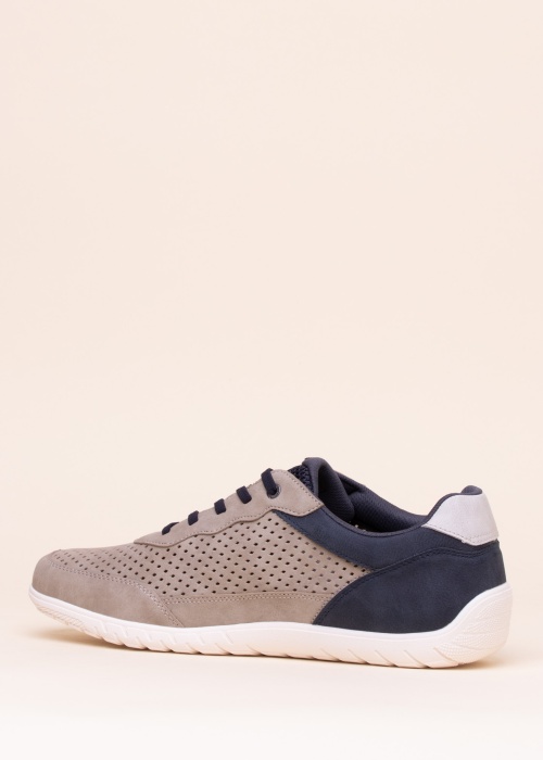 Bugatti laisvalaikio bateliai Bermudas