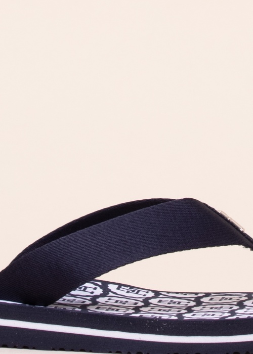 Tommy Hilfiger šlepetės