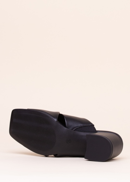 Marco Tozzi bateliai