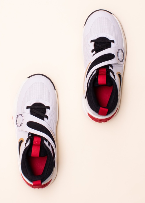 Nike krepšinio bateliai Team Hustle 11