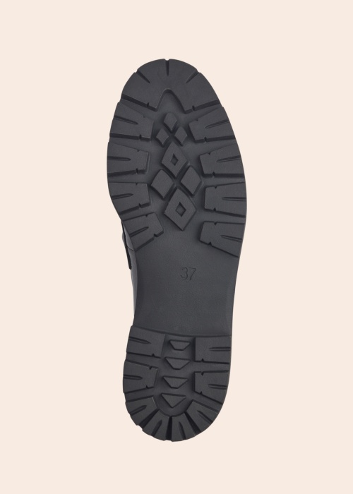 Marco Tozzi bateliai