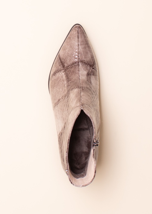 Loretta Vitale aulinukai