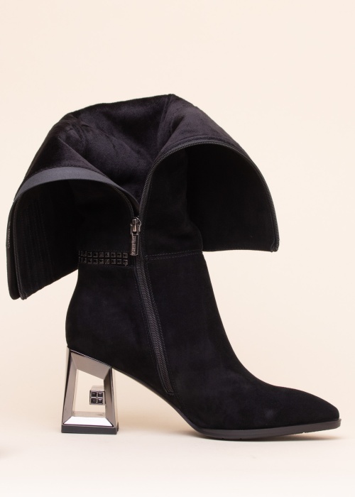 Loretta Vitale batai