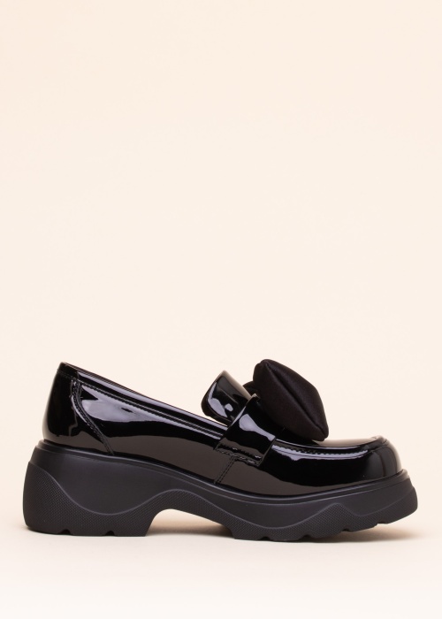 Loretta Vitale bateliai