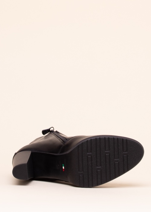 NeroGiardini aulinukai