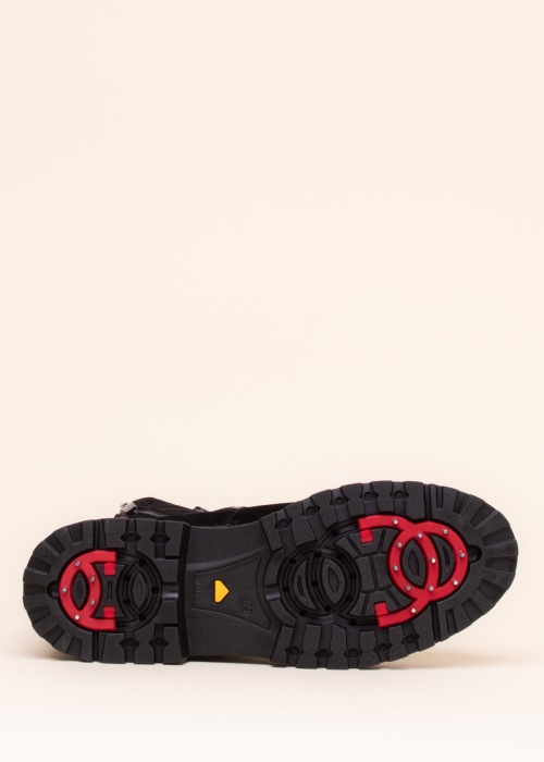 Aaltonen aulinukai su spygliais