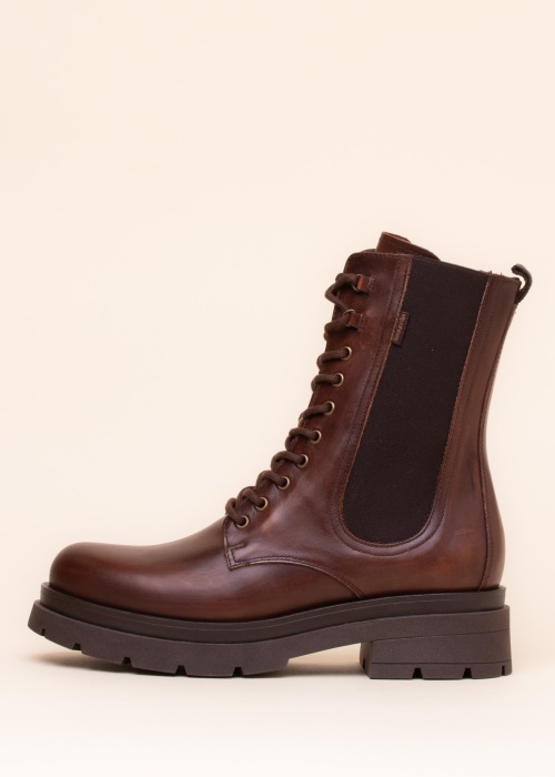 NeroGiardini aulinukai