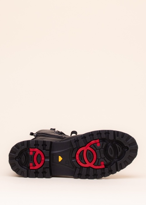 Aaltonen aulinukai su spygliais