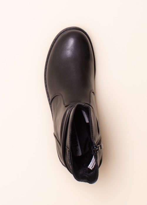 Lundeberg aulinukai Karla