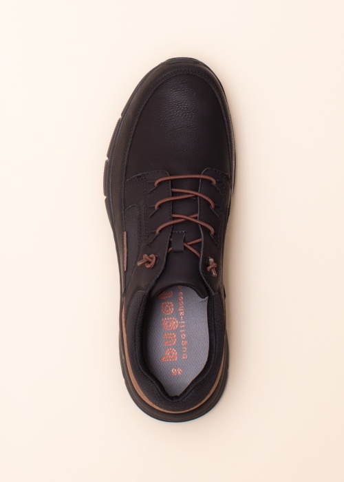 Bugatti laisvalaikio bateliai Soa