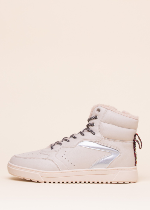 SJ laisvalaikio batai