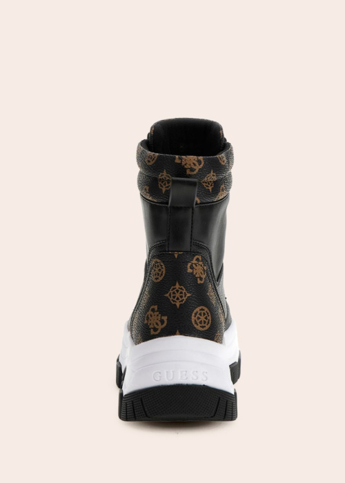 Guess aulinukai Bliza