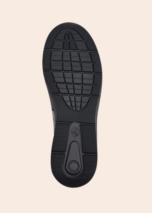 Jana laisvalaikio bateliai