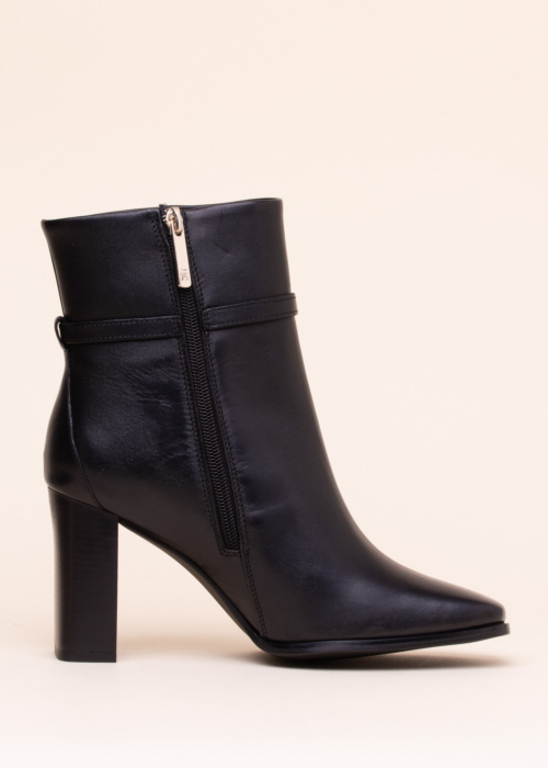 Tommy Hilfiger aulinukai