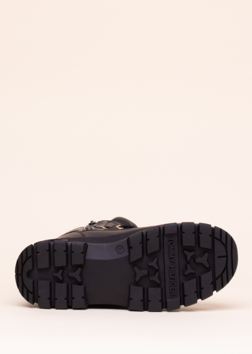 Tommy Hilfiger aulinukai Michigan