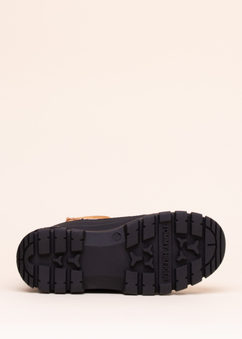 Tommy Hilfiger aulinukai Michigan