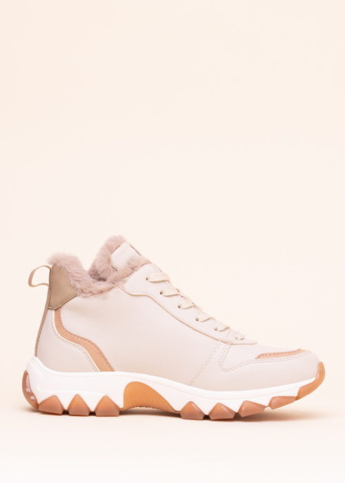 Bagatt aulinukai Yoko