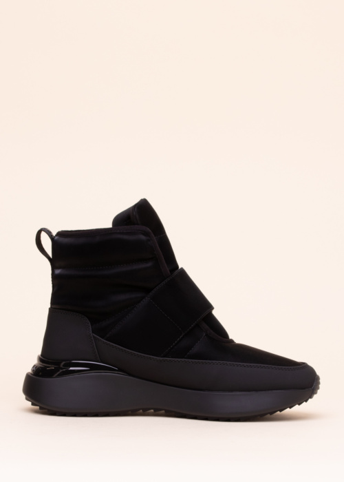 DKNY aulinukai Zerene