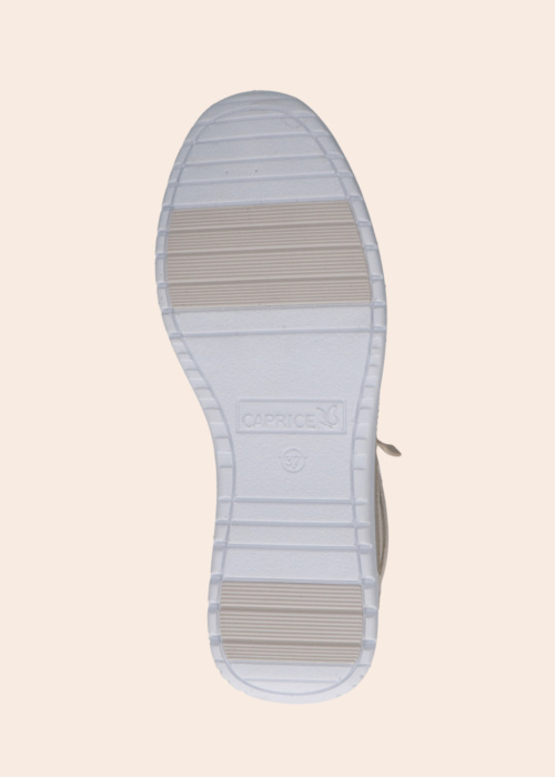 Caprice laisvalaikio bateliai