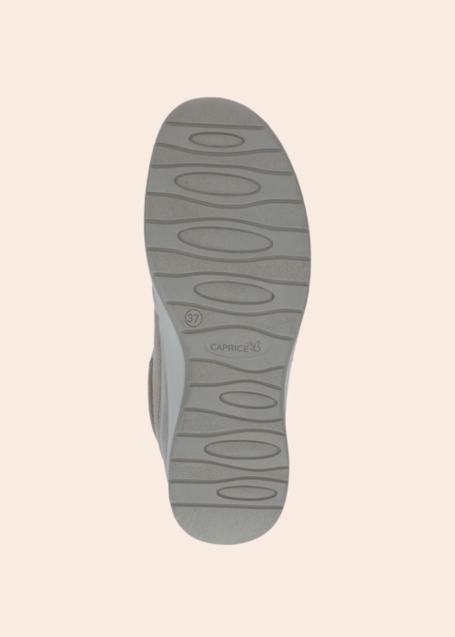 Caprice laisvalaikio bateliai