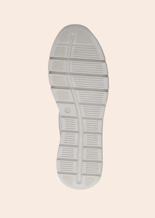 Caprice laisvalaikio bateliai