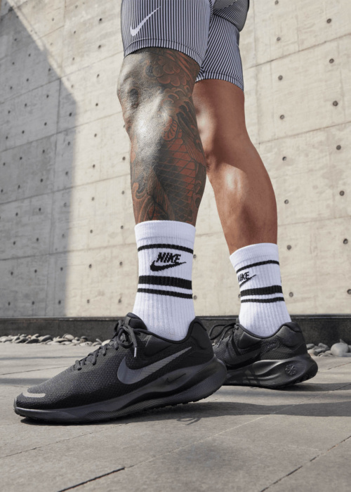 Nike bėgimo bateliai Revolution 7