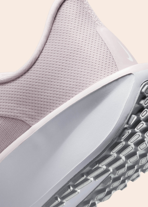 Nike bėgimo bateliai Quest 6