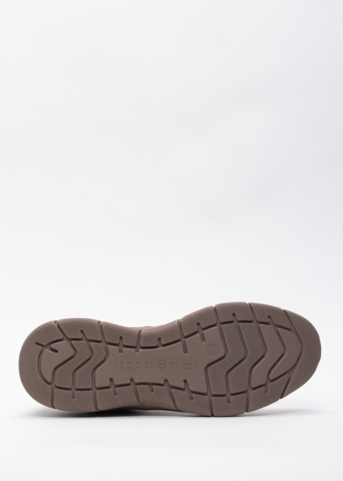 Bugatti laisvalaikio bateliai Soa