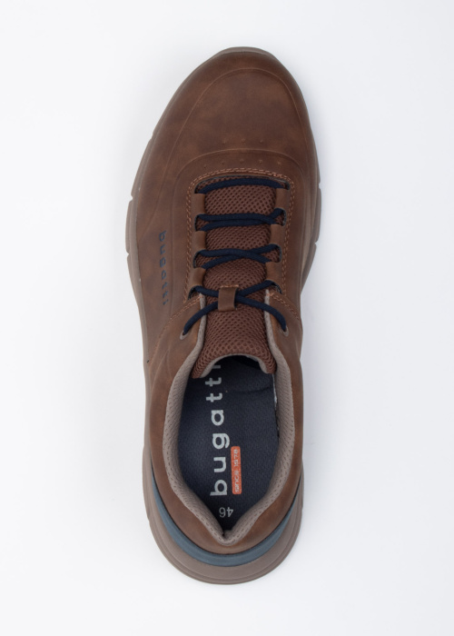 Bugatti laisvalaikio bateliai Soa