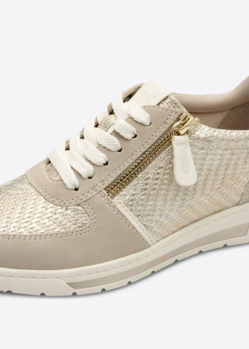 Jana laisvalaikio bateliai