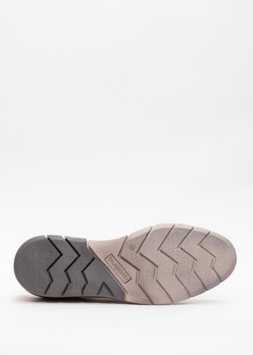 Bugatti bateliai Simone