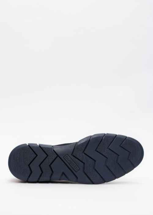 Bugatti bateliai Simone