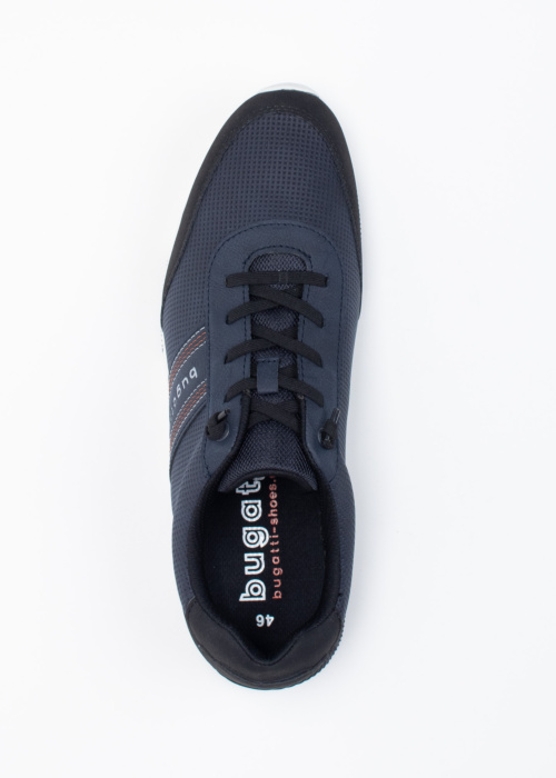 Bugatti laisvalaikio bateliai Report